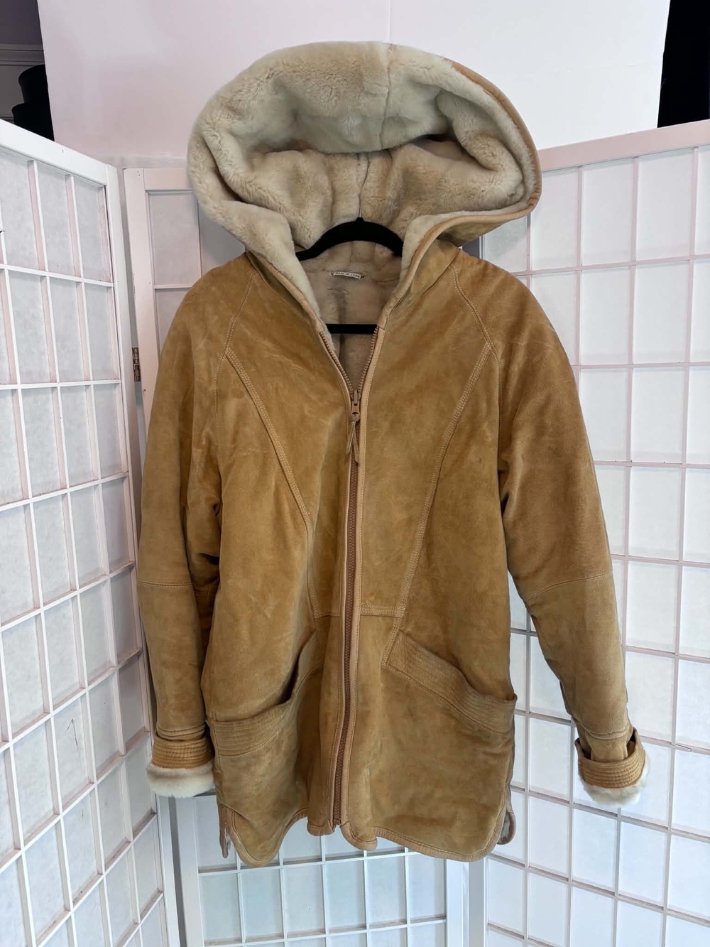 Women’s Hooded Suede Shearling Coat - Tan